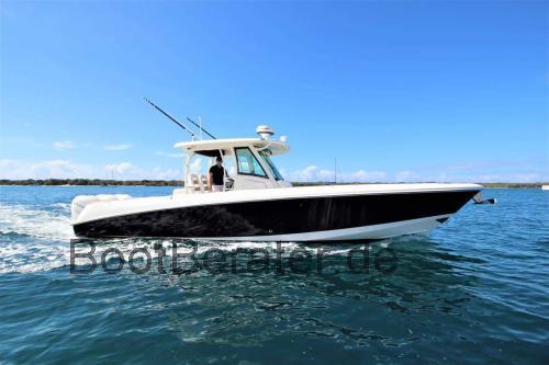 Boston Whaler Outrage 35  technische daten 